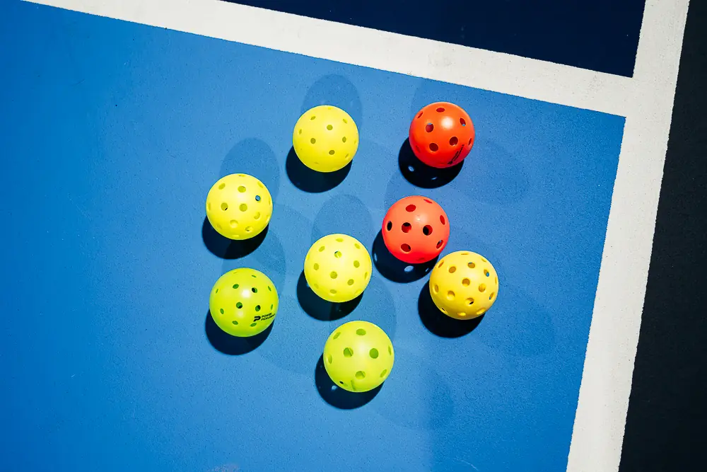 Selezione di palline da pickleball